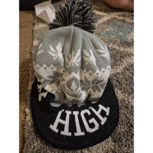 Visor Pom Pom Black Beanie With Star Design Hat Cap NWOT